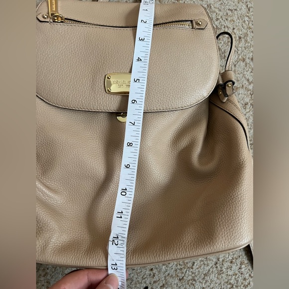 Tan Michael Kors mini backpack - Picture 7 of 13